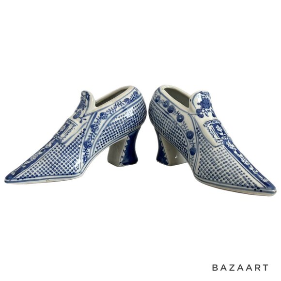 Blue & White Ceramic Dutch Delftware Shoe Figurines With Floral Pattern - Picture 3 of 12